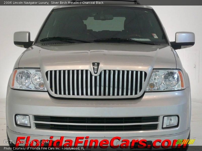 Silver Birch Metallic / Charcoal Black 2006 Lincoln Navigator Luxury