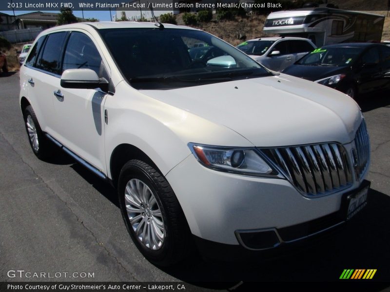 White Platinum Tri-Coat / Limited Edition Bronze Metallic/Charcoal Black 2013 Lincoln MKX FWD