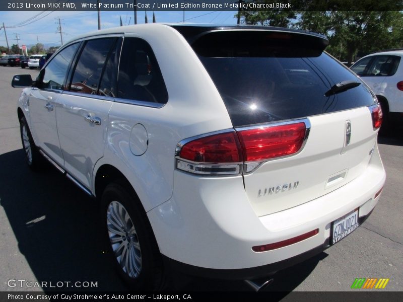 White Platinum Tri-Coat / Limited Edition Bronze Metallic/Charcoal Black 2013 Lincoln MKX FWD