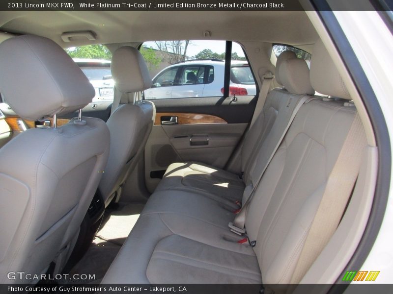 White Platinum Tri-Coat / Limited Edition Bronze Metallic/Charcoal Black 2013 Lincoln MKX FWD