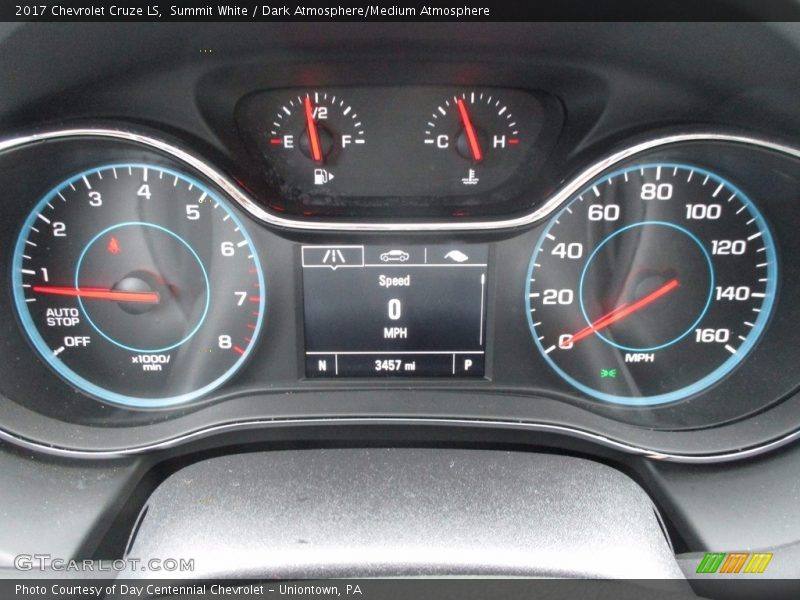 Summit White / Dark Atmosphere/Medium Atmosphere 2017 Chevrolet Cruze LS