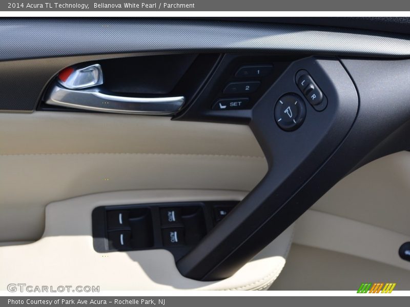 Bellanova White Pearl / Parchment 2014 Acura TL Technology