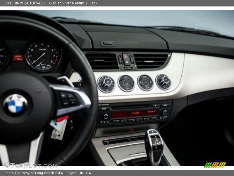 Glacier Silver Metallic / Black 2015 BMW Z4 sDrive28i