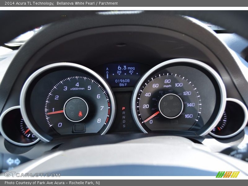 Bellanova White Pearl / Parchment 2014 Acura TL Technology