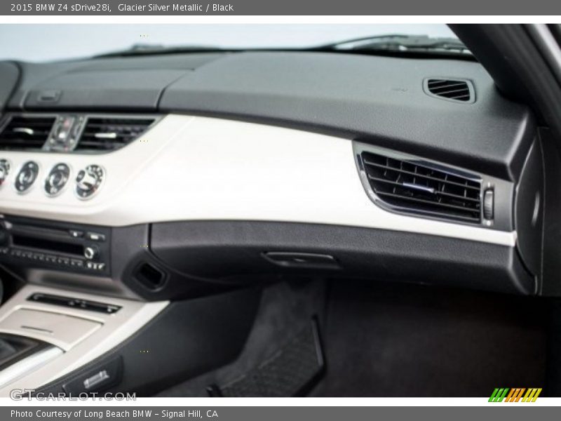 Glacier Silver Metallic / Black 2015 BMW Z4 sDrive28i