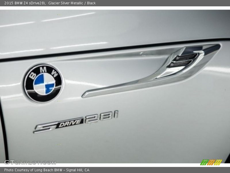 Glacier Silver Metallic / Black 2015 BMW Z4 sDrive28i