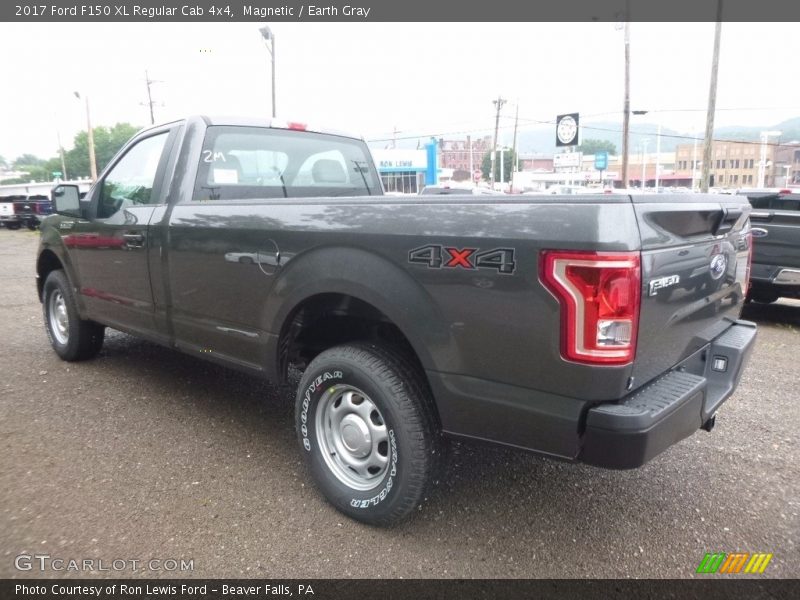 Magnetic / Earth Gray 2017 Ford F150 XL Regular Cab 4x4