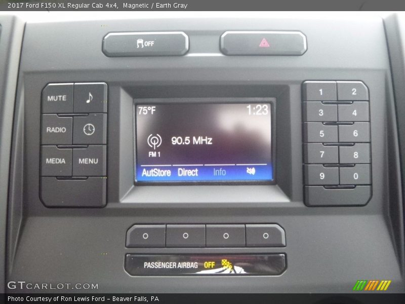 Magnetic / Earth Gray 2017 Ford F150 XL Regular Cab 4x4