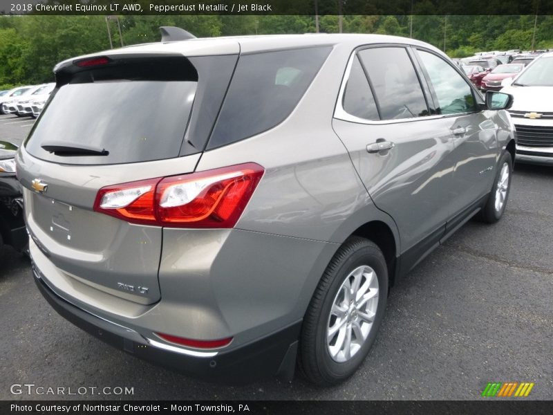 Pepperdust Metallic / Jet Black 2018 Chevrolet Equinox LT AWD