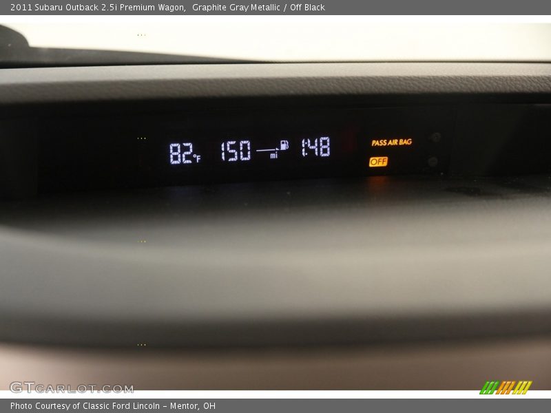 Graphite Gray Metallic / Off Black 2011 Subaru Outback 2.5i Premium Wagon