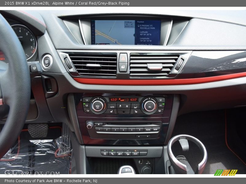 Alpine White / Coral Red/Grey-Black Piping 2015 BMW X1 xDrive28i