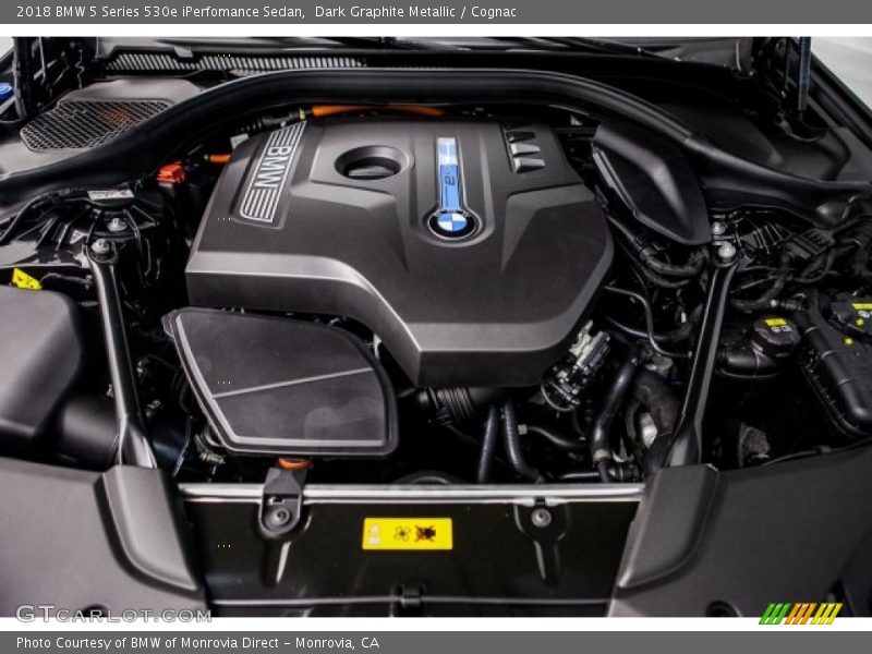Dark Graphite Metallic / Cognac 2018 BMW 5 Series 530e iPerfomance Sedan