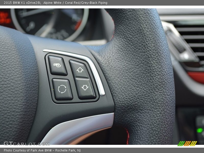 Alpine White / Coral Red/Grey-Black Piping 2015 BMW X1 xDrive28i
