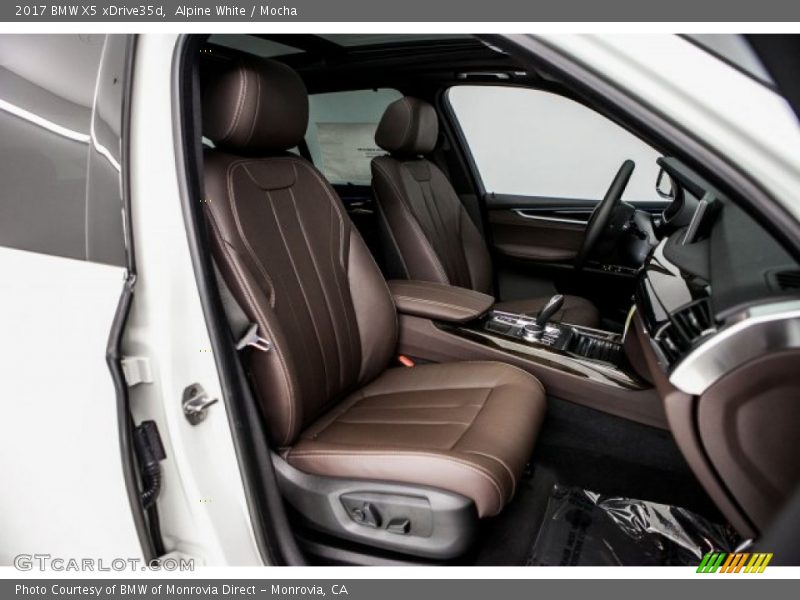 Alpine White / Mocha 2017 BMW X5 xDrive35d