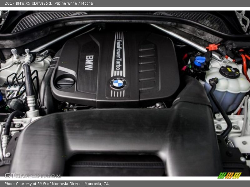 Alpine White / Mocha 2017 BMW X5 xDrive35d