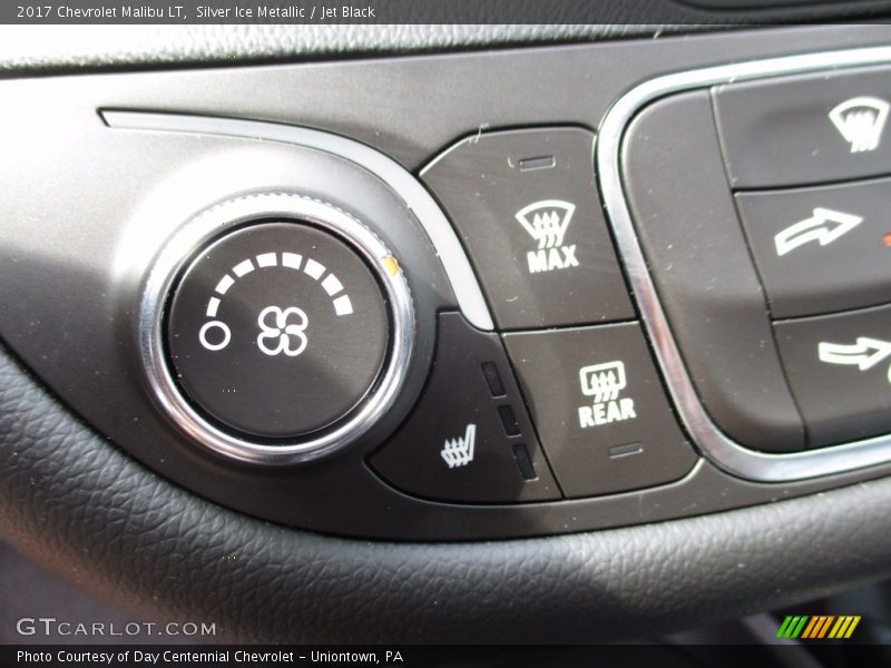 Silver Ice Metallic / Jet Black 2017 Chevrolet Malibu LT