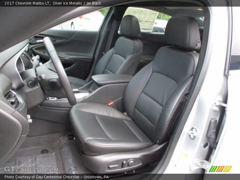Silver Ice Metallic / Jet Black 2017 Chevrolet Malibu LT
