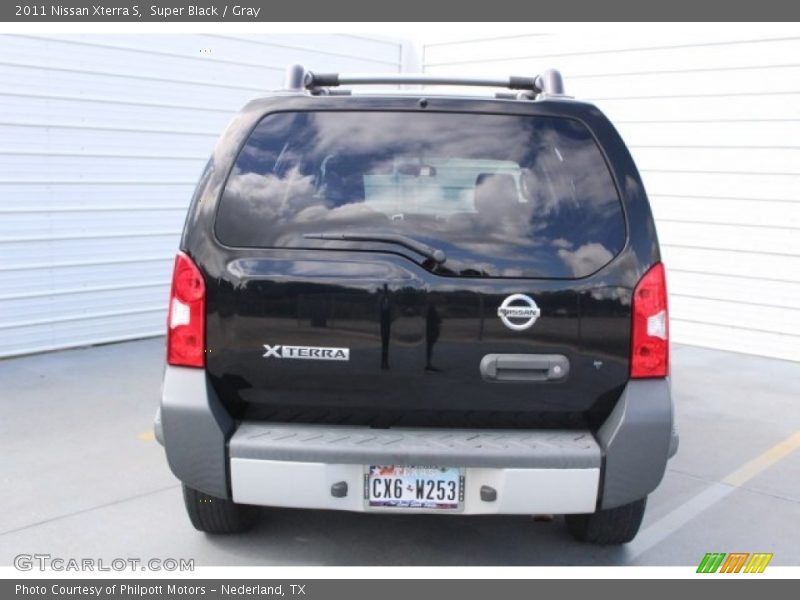 Super Black / Gray 2011 Nissan Xterra S