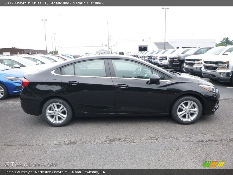 Mosaic Black Metallic / Jet Black 2017 Chevrolet Cruze LT