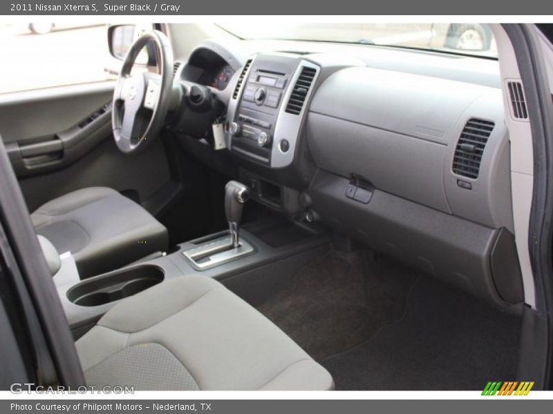 Super Black / Gray 2011 Nissan Xterra S