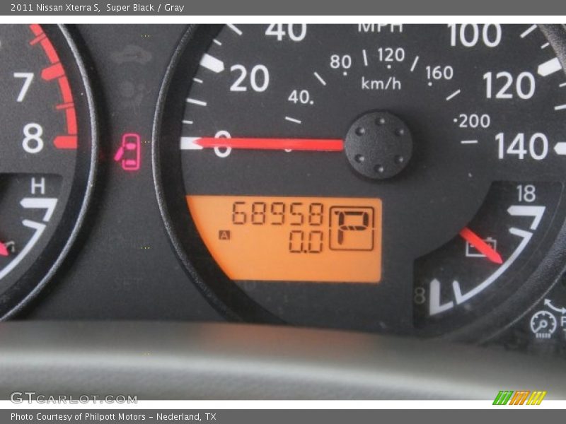Super Black / Gray 2011 Nissan Xterra S
