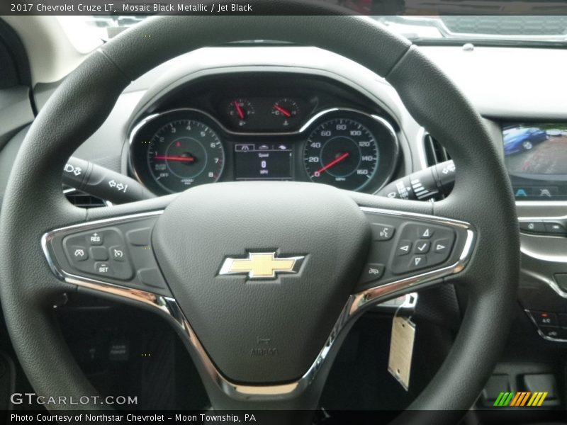 Mosaic Black Metallic / Jet Black 2017 Chevrolet Cruze LT