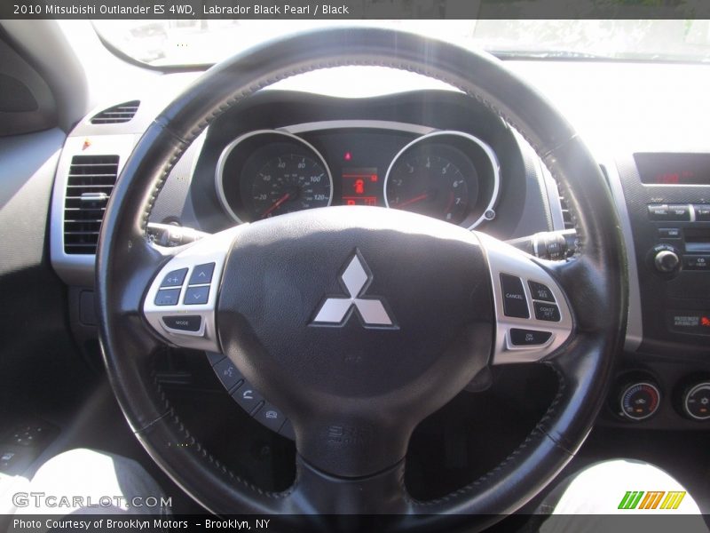 Labrador Black Pearl / Black 2010 Mitsubishi Outlander ES 4WD