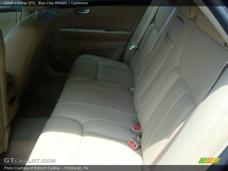 Blue Chip Metallic / Cashmere 2006 Cadillac DTS