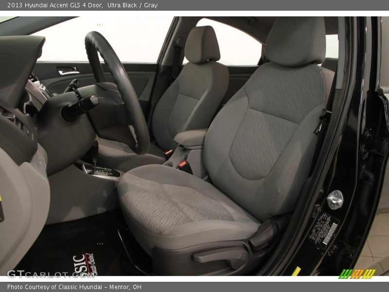 Ultra Black / Gray 2013 Hyundai Accent GLS 4 Door