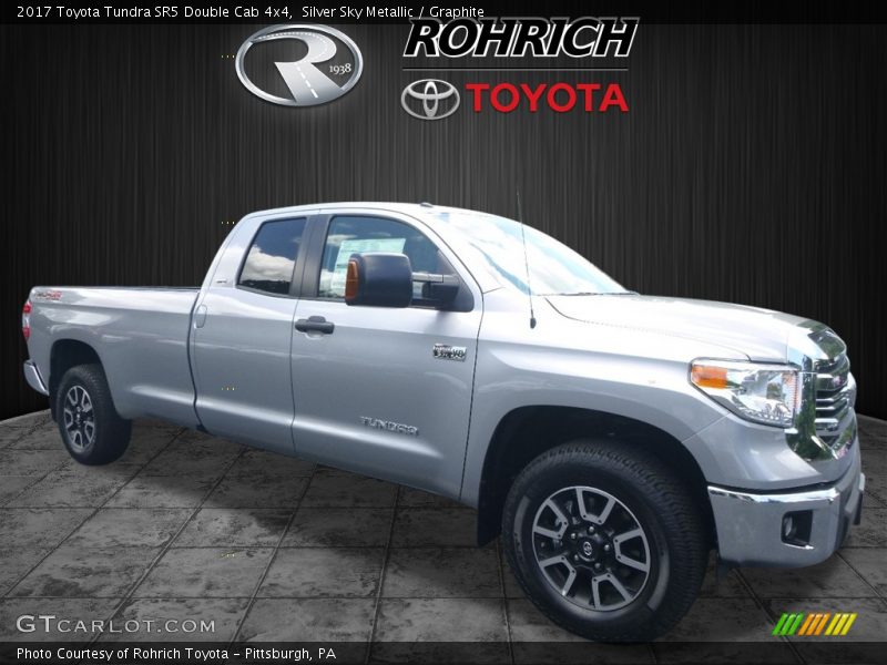 Silver Sky Metallic / Graphite 2017 Toyota Tundra SR5 Double Cab 4x4