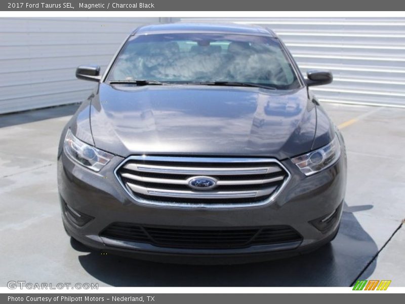 Magnetic / Charcoal Black 2017 Ford Taurus SEL