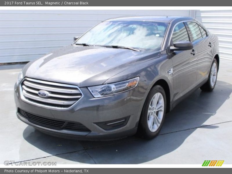 Magnetic / Charcoal Black 2017 Ford Taurus SEL