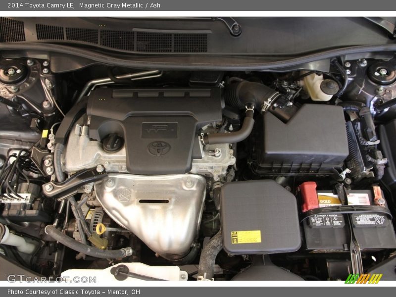 Magnetic Gray Metallic / Ash 2014 Toyota Camry LE