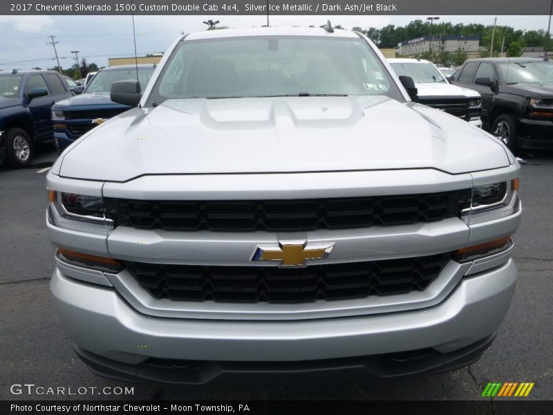 Silver Ice Metallic / Dark Ash/Jet Black 2017 Chevrolet Silverado 1500 Custom Double Cab 4x4