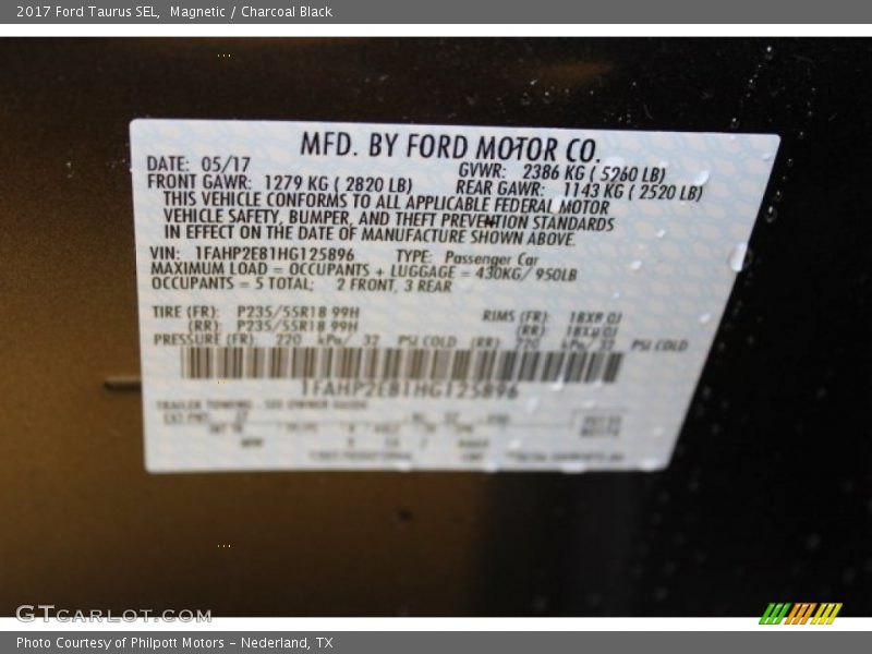 Magnetic / Charcoal Black 2017 Ford Taurus SEL
