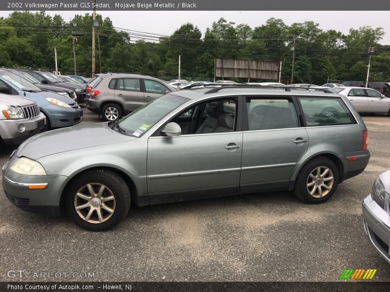 Mojave Beige Metallic / Black 2002 Volkswagen Passat GLS Sedan
