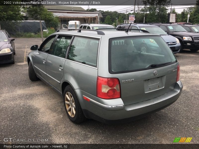 Mojave Beige Metallic / Black 2002 Volkswagen Passat GLS Sedan
