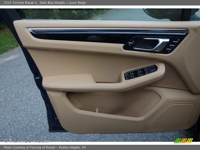 Dark Blue Metallic / Luxor Beige 2015 Porsche Macan S