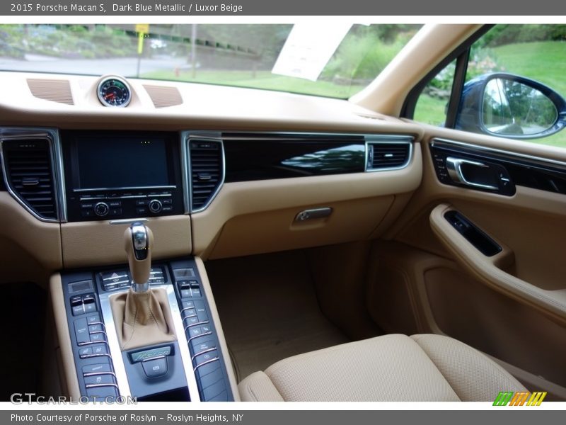 Dark Blue Metallic / Luxor Beige 2015 Porsche Macan S