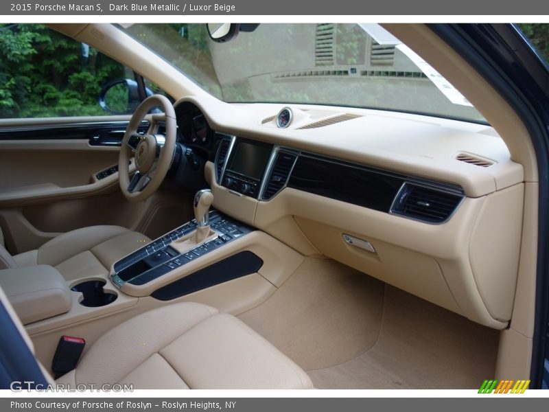 Dark Blue Metallic / Luxor Beige 2015 Porsche Macan S