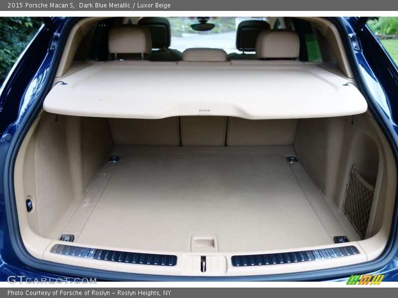 Dark Blue Metallic / Luxor Beige 2015 Porsche Macan S
