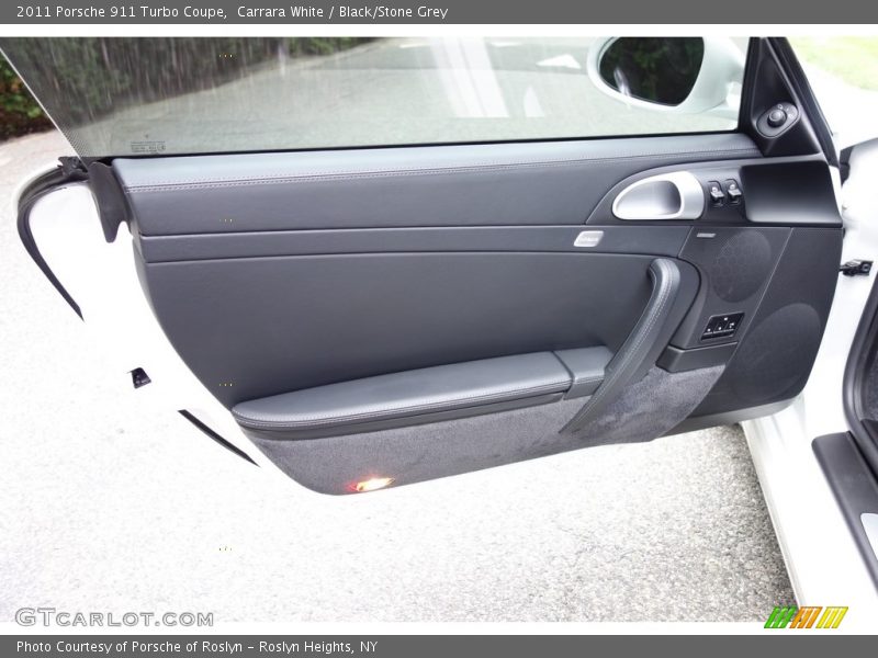 Door Panel of 2011 911 Turbo Coupe