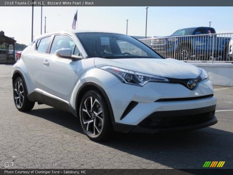 Blizzard White Pearl / Black 2018 Toyota C-HR XLE