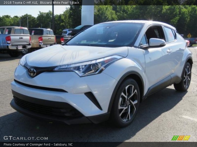 Blizzard White Pearl / Black 2018 Toyota C-HR XLE