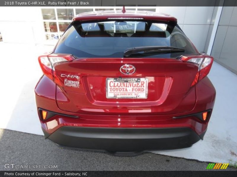 Ruby Flare Pearl / Black 2018 Toyota C-HR XLE