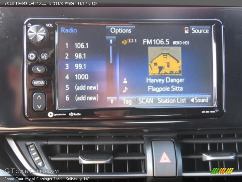 Blizzard White Pearl / Black 2018 Toyota C-HR XLE