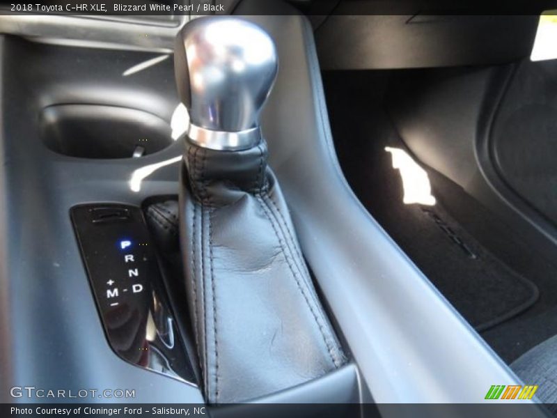 Blizzard White Pearl / Black 2018 Toyota C-HR XLE