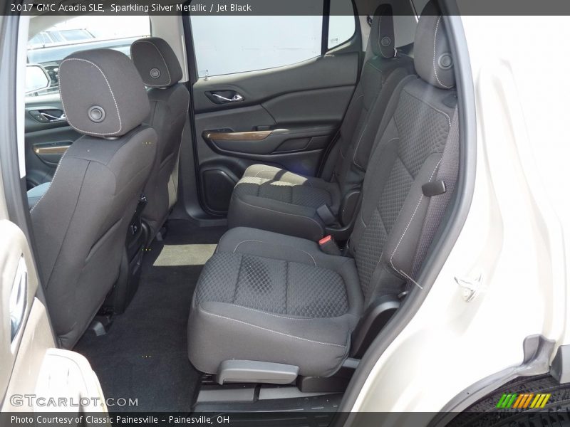 Sparkling Silver Metallic / Jet Black 2017 GMC Acadia SLE