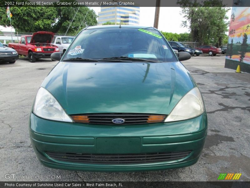 Grabber Green Metallic / Medium Graphite 2002 Ford Focus SE Sedan