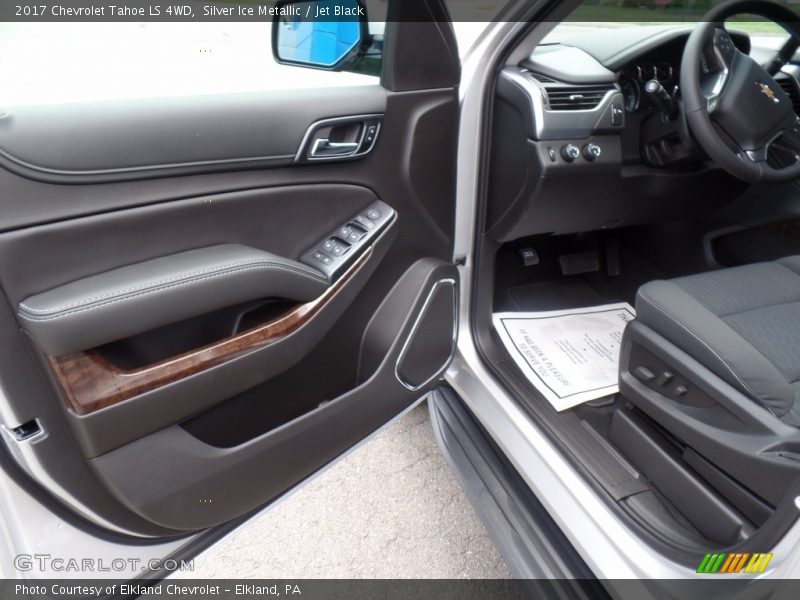 Silver Ice Metallic / Jet Black 2017 Chevrolet Tahoe LS 4WD